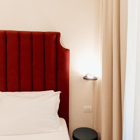 מלון נאפולי Residenza Umberto I מראה חיצוני תמונה