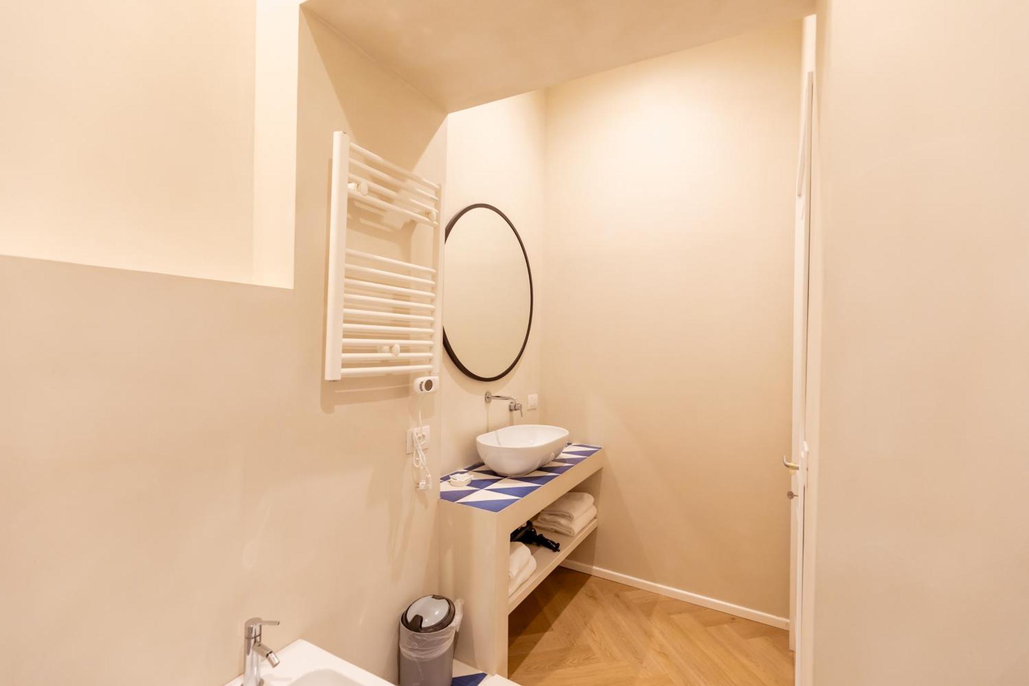 מלון נאפולי Residenza Umberto I מראה חיצוני תמונה