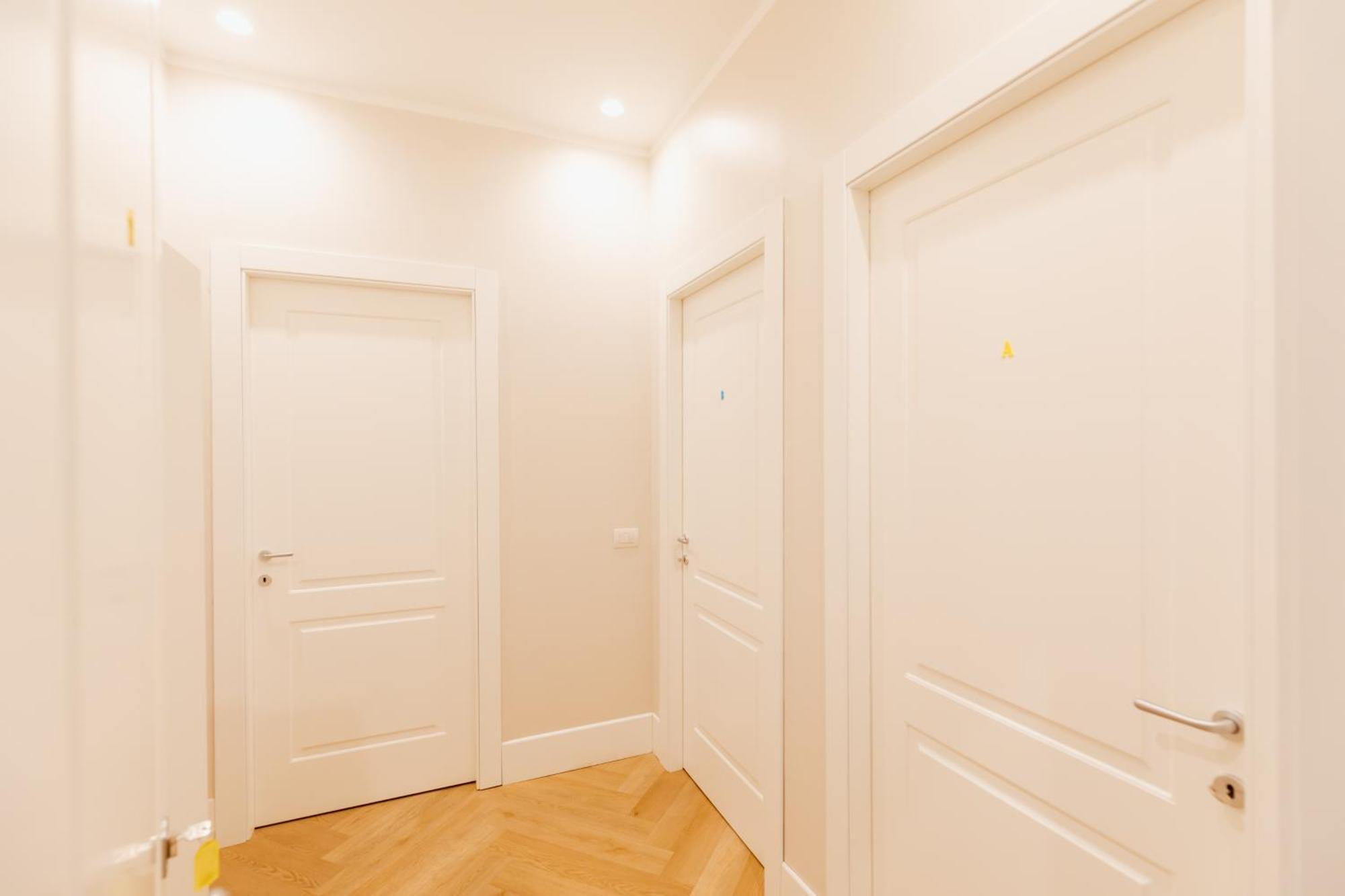 מלון נאפולי Residenza Umberto I מראה חיצוני תמונה