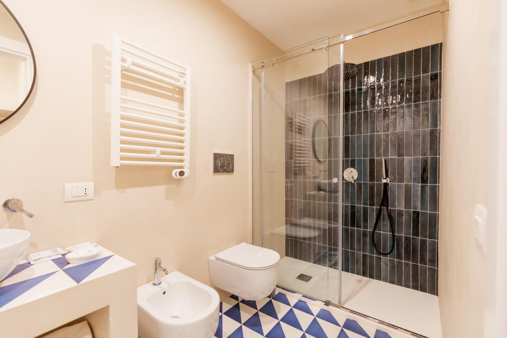 מלון נאפולי Residenza Umberto I מראה חיצוני תמונה
